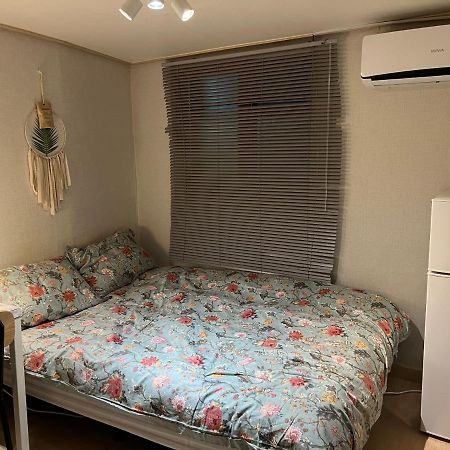 Rich House Dongdaemun Hostel Seoul Bagian luar foto