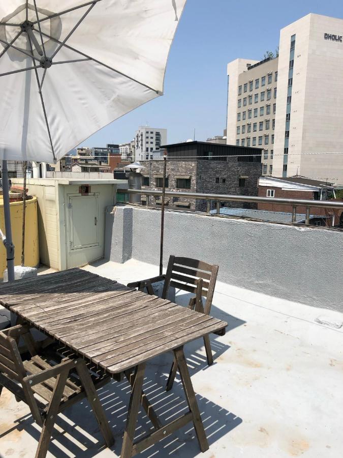 Rich House Dongdaemun Hostel Seoul Bagian luar foto
