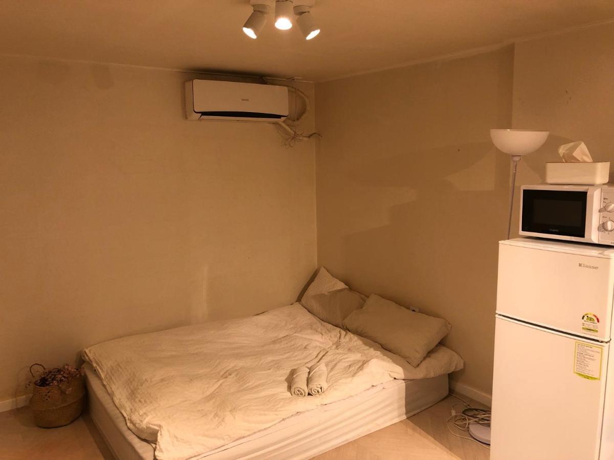 Rich House Dongdaemun Hostel Seoul Bagian luar foto