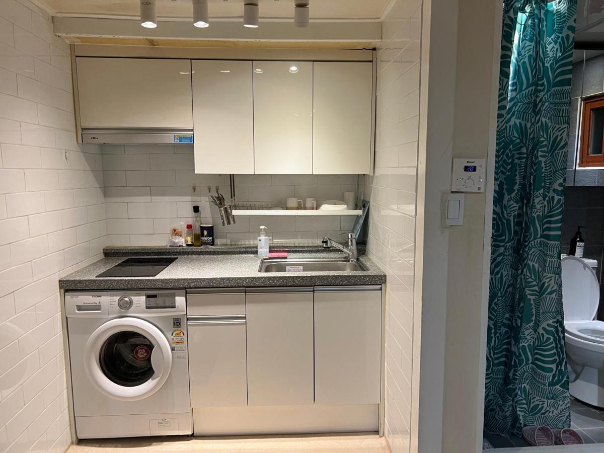 Rich House Dongdaemun Hostel Seoul Bagian luar foto